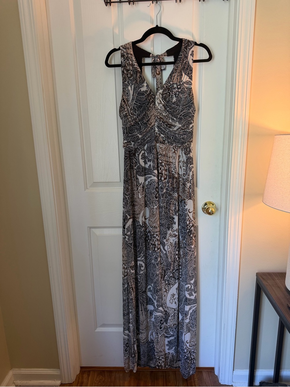 Cache Vintage Gray and White Paisley Maxi Dress Halter Top Size Large